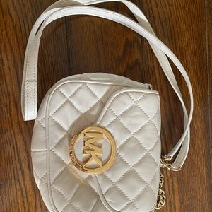 Michael Kors crossbody purse